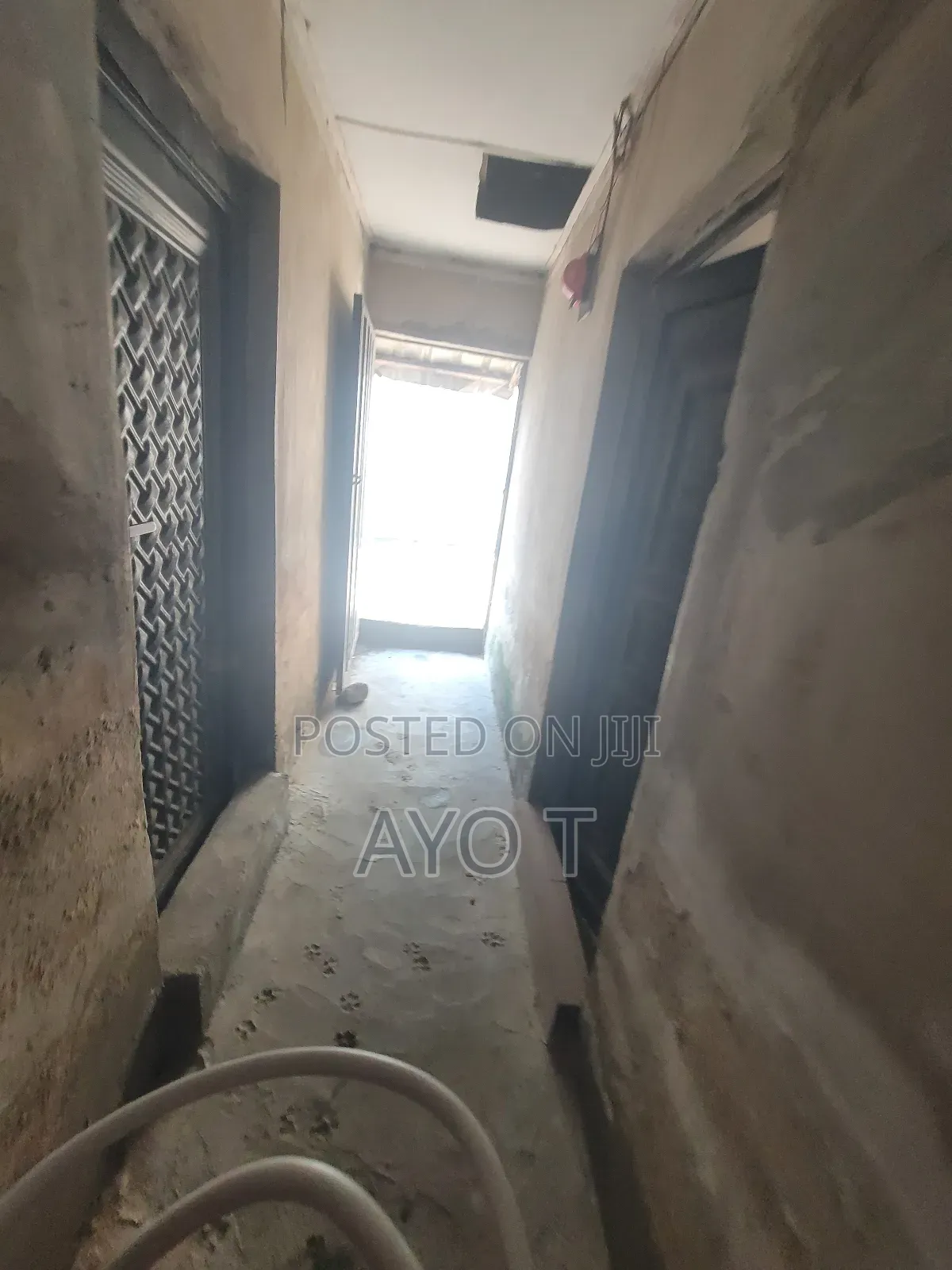 Studio Apartment in Bariga for rent