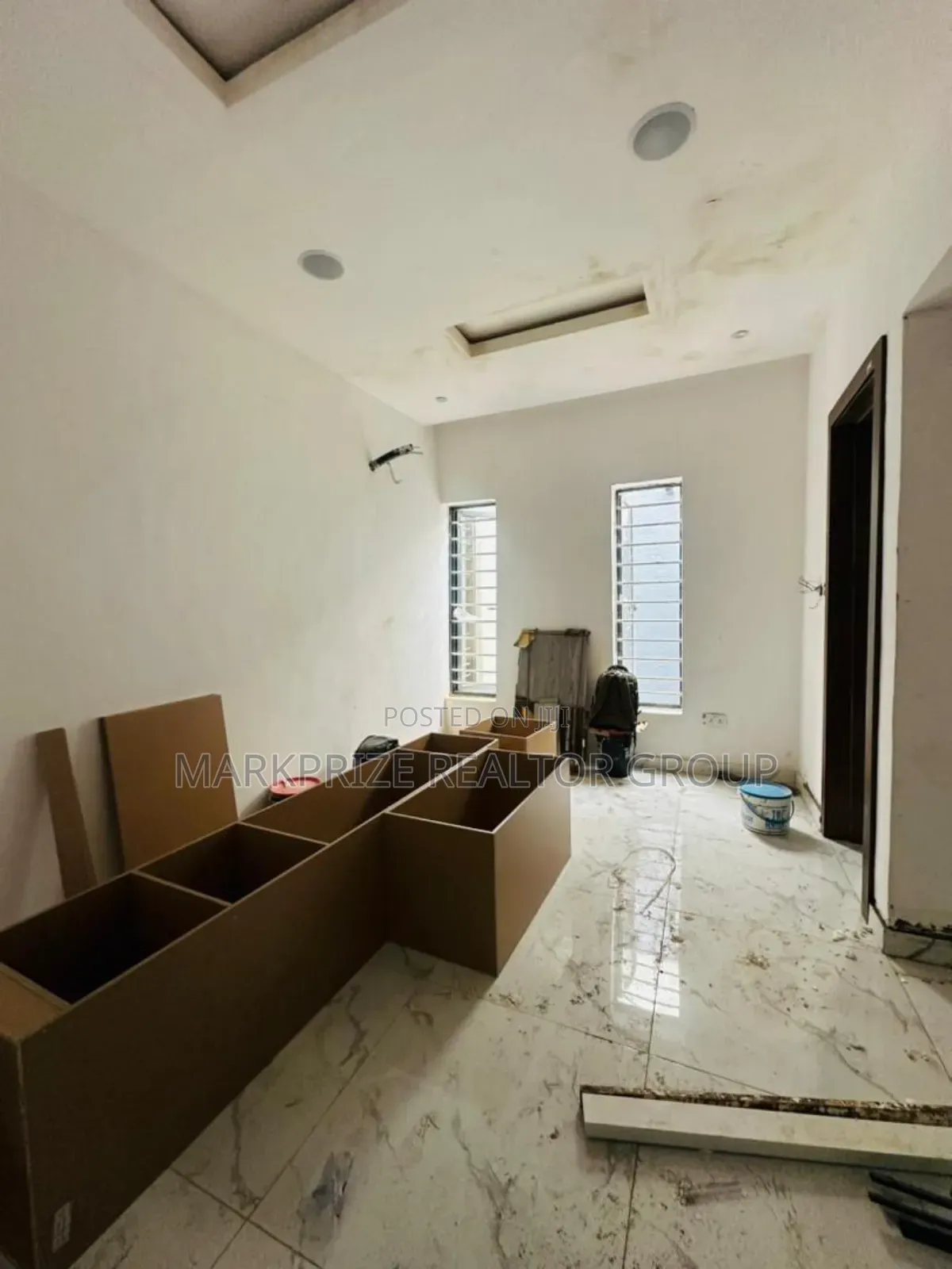 4bdrm Duplex in GRA Phase 1 for sale