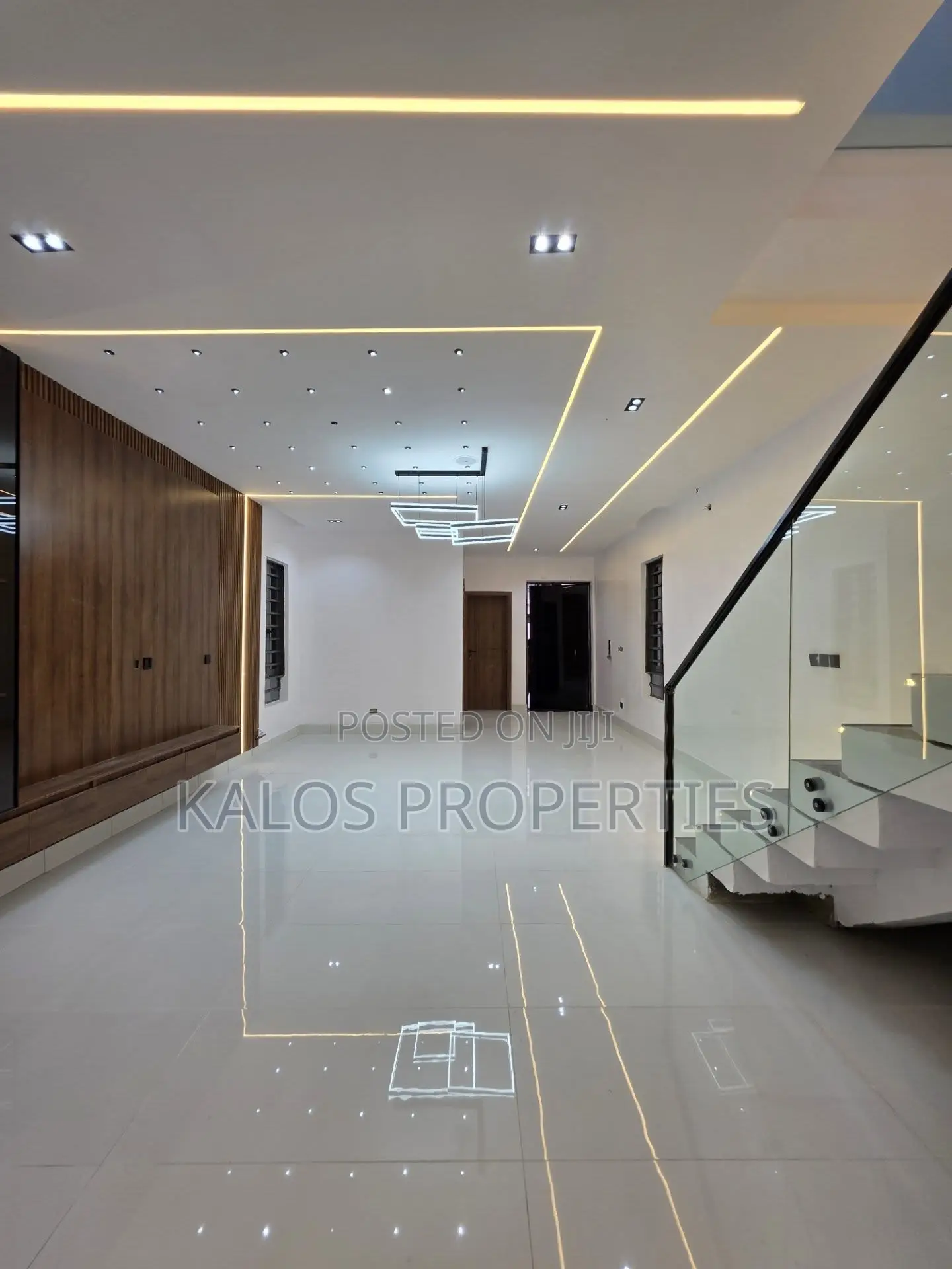 4bdrm Duplex in Ajah Lekki Lagos for sale