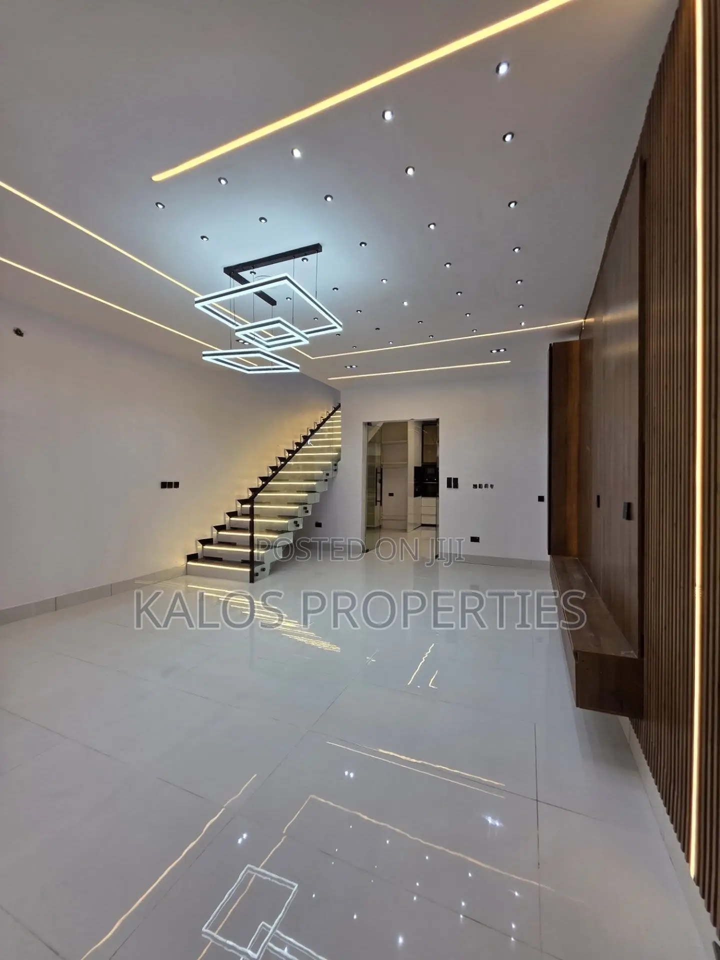 4bdrm Duplex in Ajah Lekki Lagos for sale