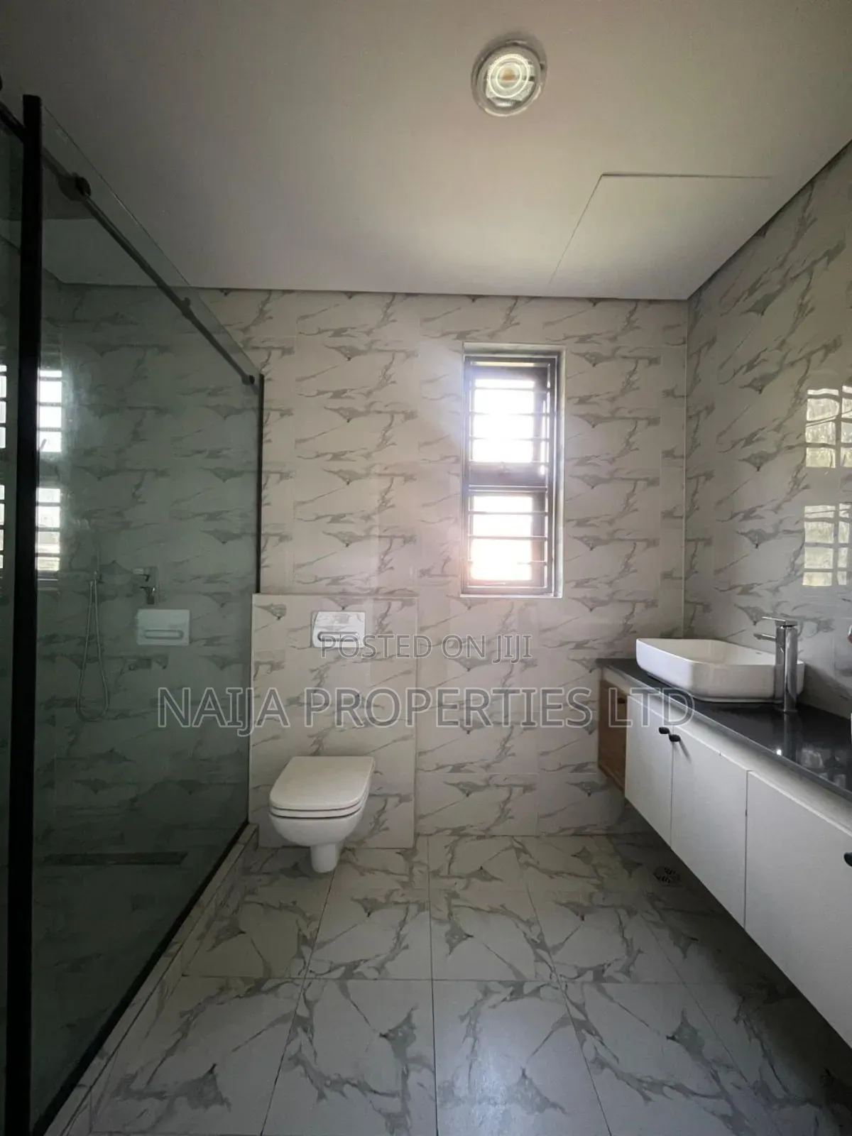 4bdrm Duplex in Lekki County for sale