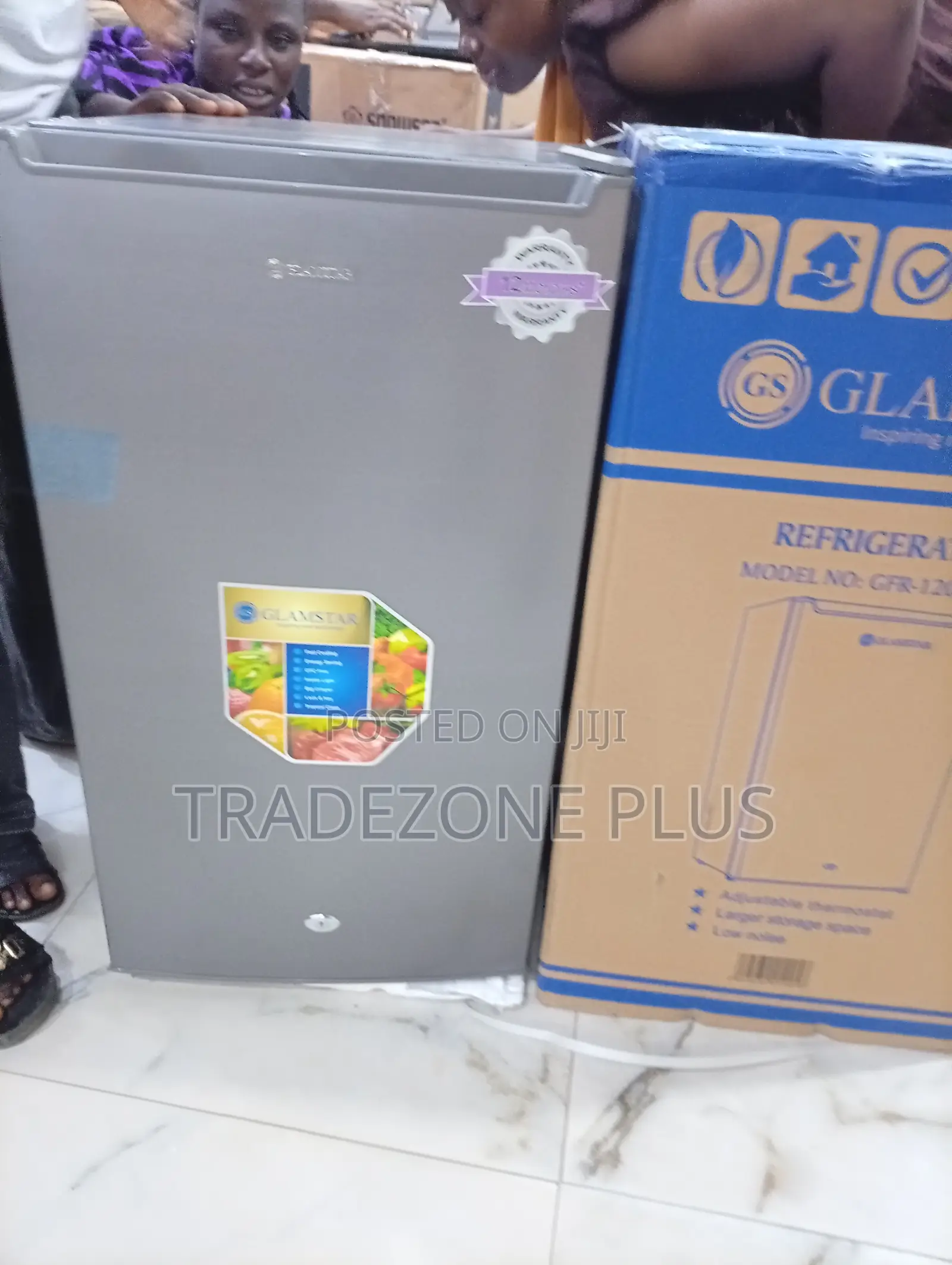 Glamstar Compact Fridge 90l – Fast Cooling, Low Noise