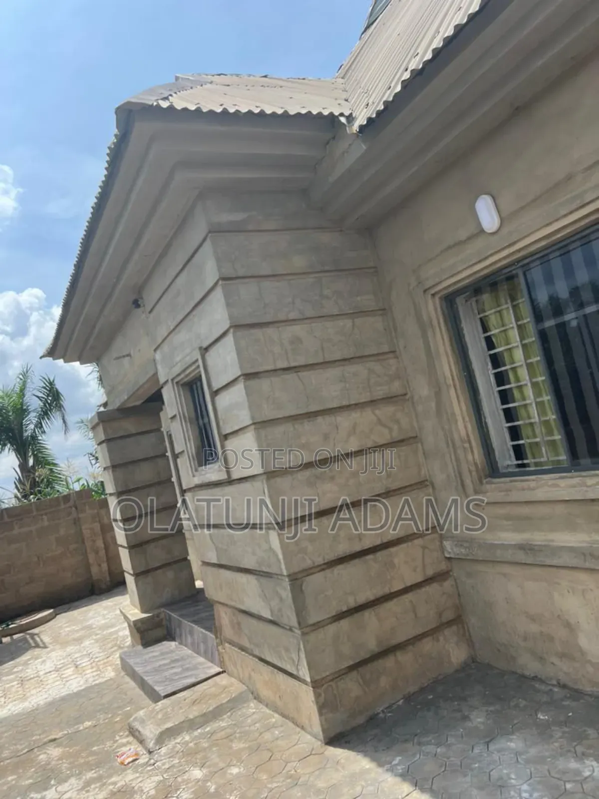3bdrm Bungalow in Aigbe, Osogbo for sale