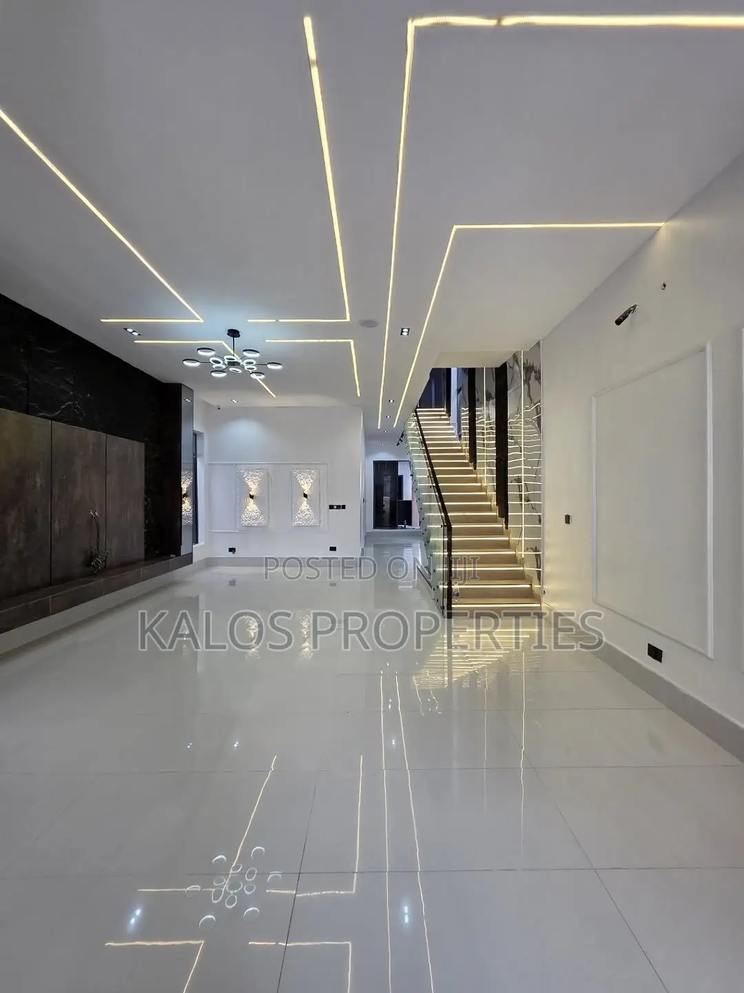 5bdrm Duplex in Ajah Lekki Lagos for sale