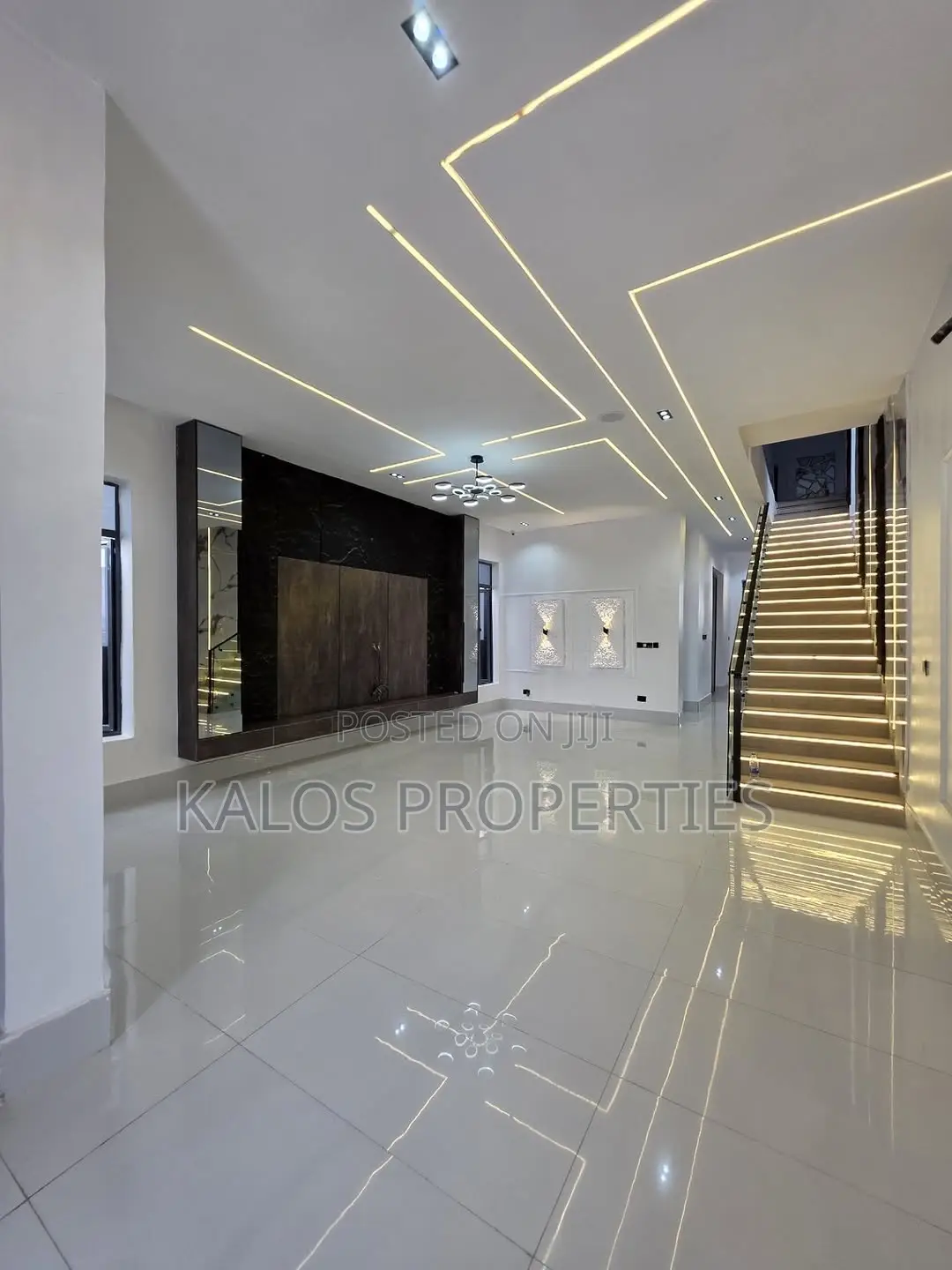 5bdrm Duplex in Ajah Lekki Lagos for sale