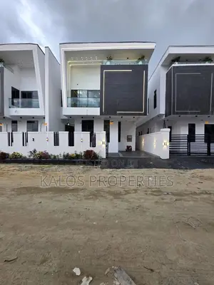 4bdrm Duplex in Ajah Lekki Lagos for sale