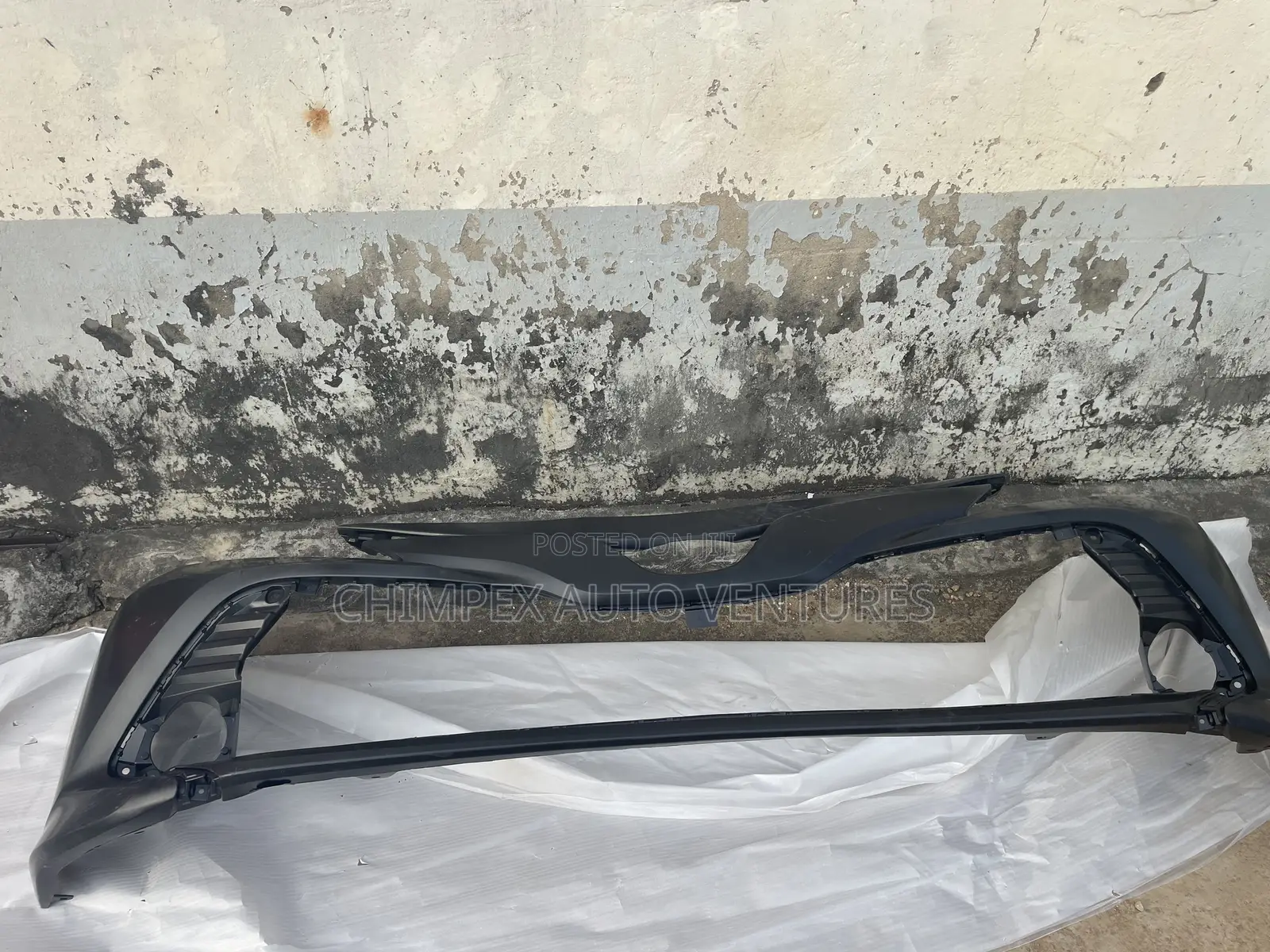 Front Bumper Camry 2018 Le