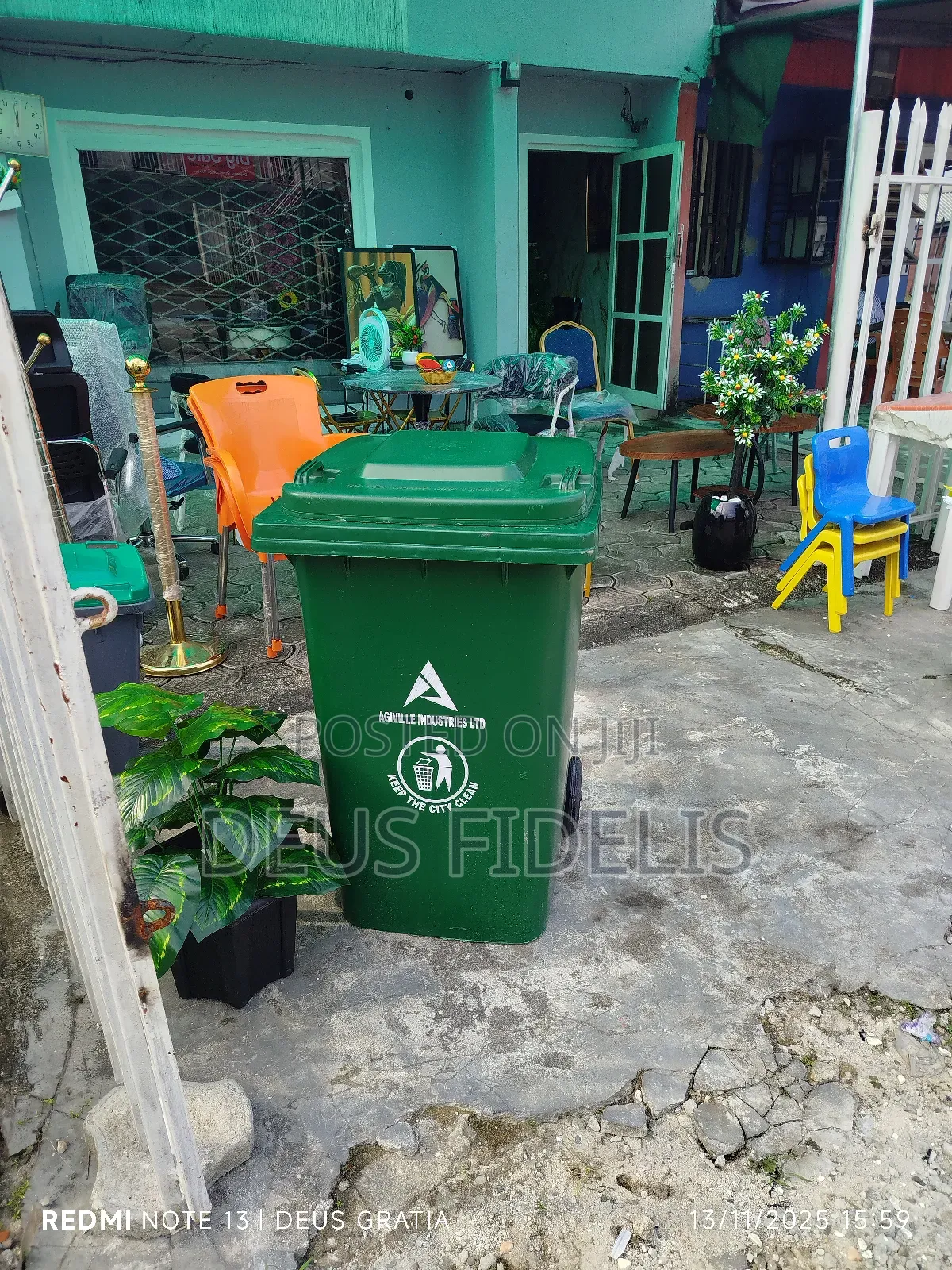 240 Litres Waste Bin for Homes and Offices