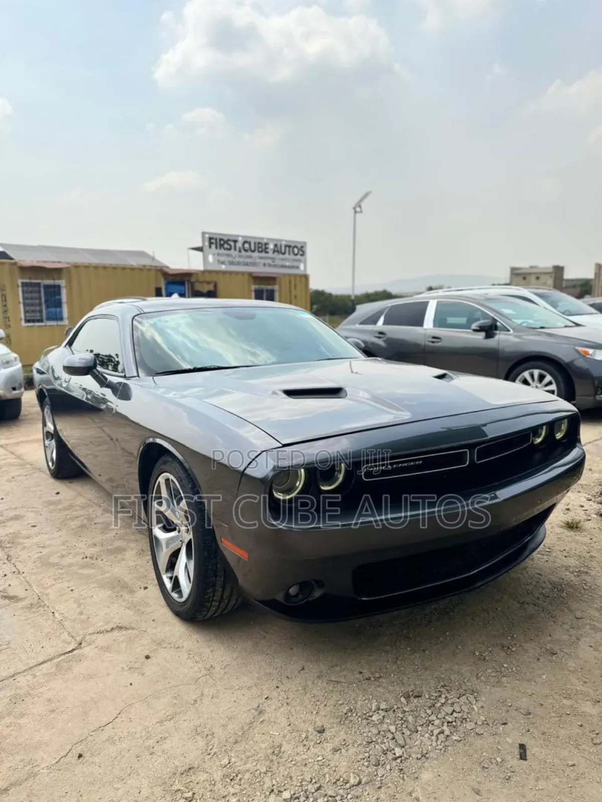 Dodge Challenger SXT 2dr Coupe (3.6L 6cyl 8A) 2015 Gray