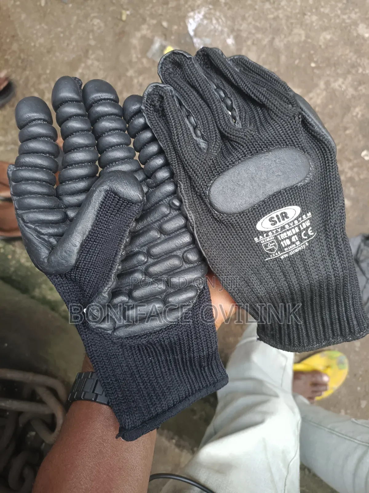 Vibration Hand Gloves