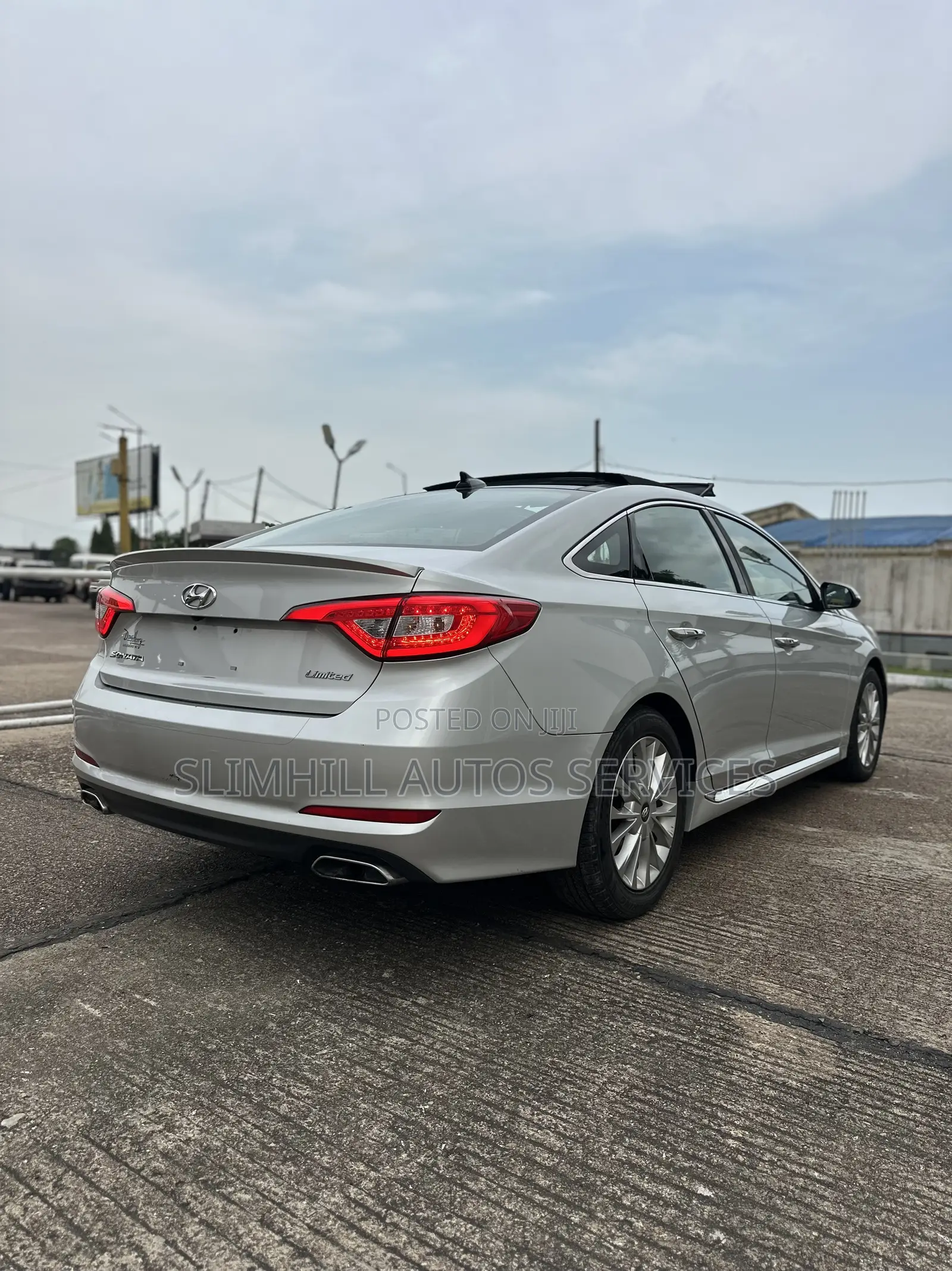 Hyundai Sonata Limited 4dr Sedan (2.4L 4cyl 6A) 2015 Silver