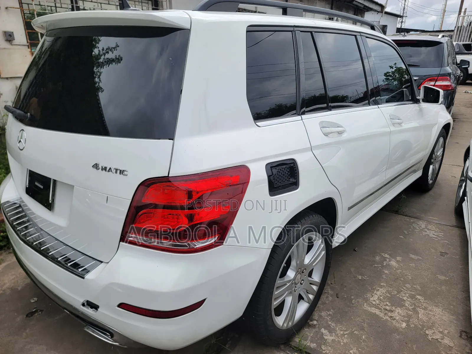 Mercedes-Benz GLK-Class 350 4MATIC 2014 White