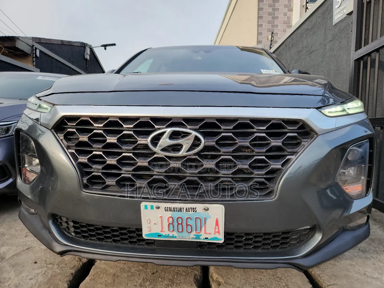 Hyundai Santa Fe SE 2021 Gray