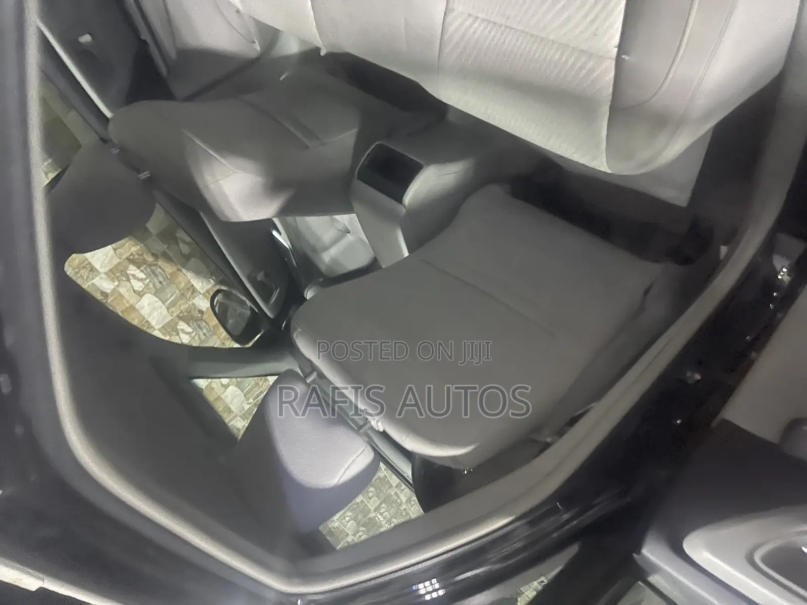 Toyota Camry LE 4dr Sedan (2.5L 4cyl 6A) 2016 Black