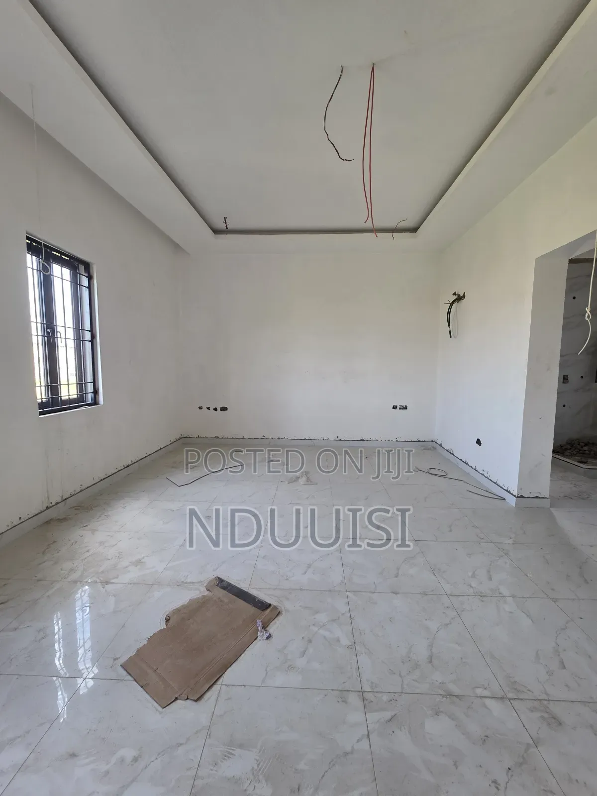 5bdrm Duplex in Jahi for sale
