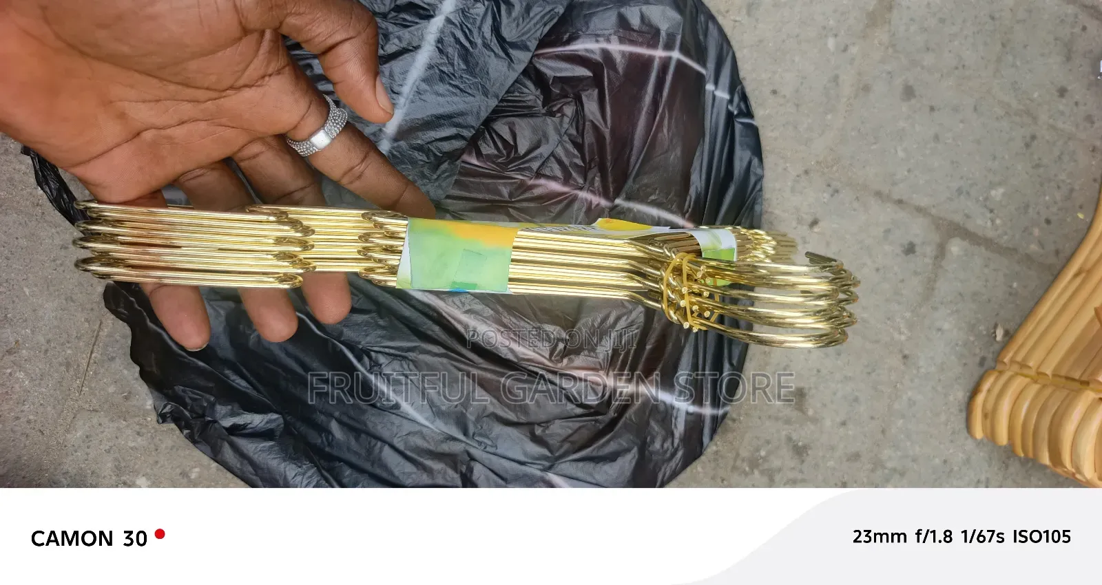 10pcs Golden Aluminum Hanger