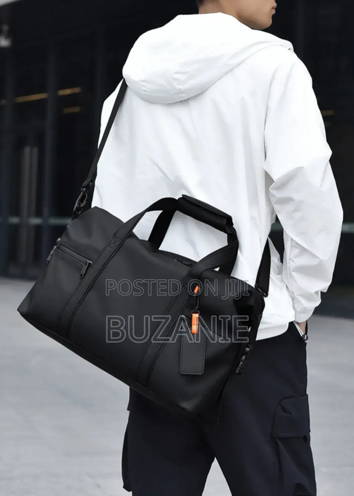 Strong Portable Traveling Bag Water Resistant Leather Bag