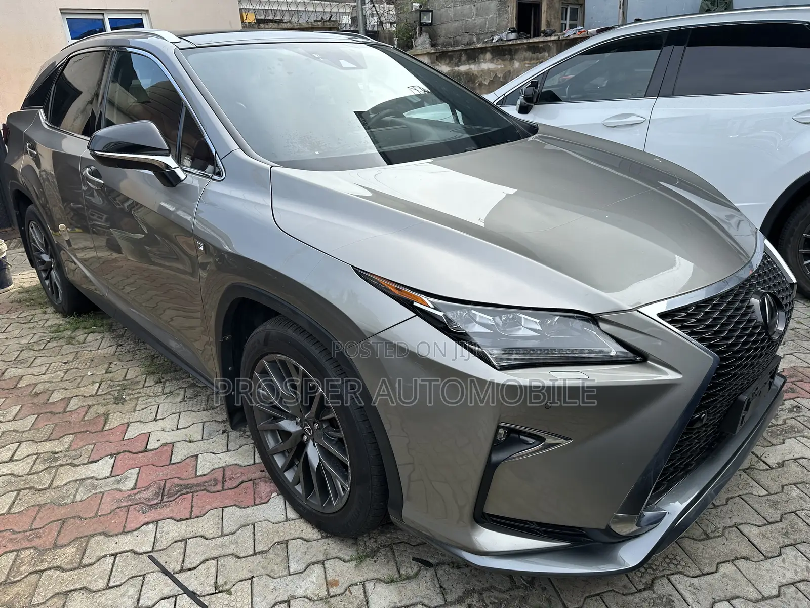 Lexus RX 350 F Sport AWD 2017 Gold