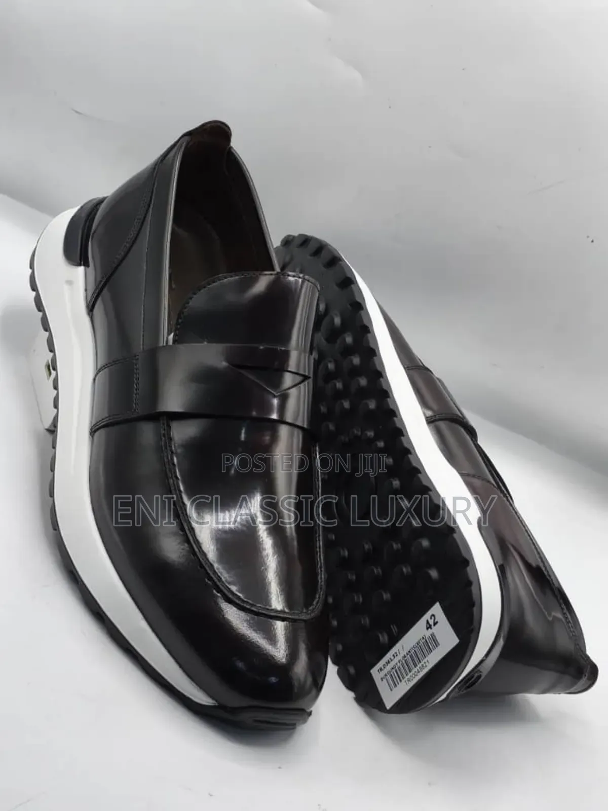 Original Italian Luxury Men's Sneakers Available In Store Well Banded
