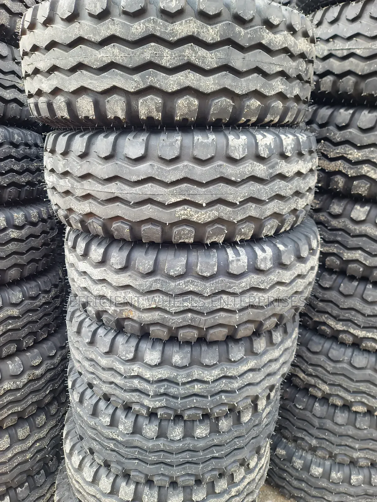 10.0/75-15.3 Farm Implement Tyre