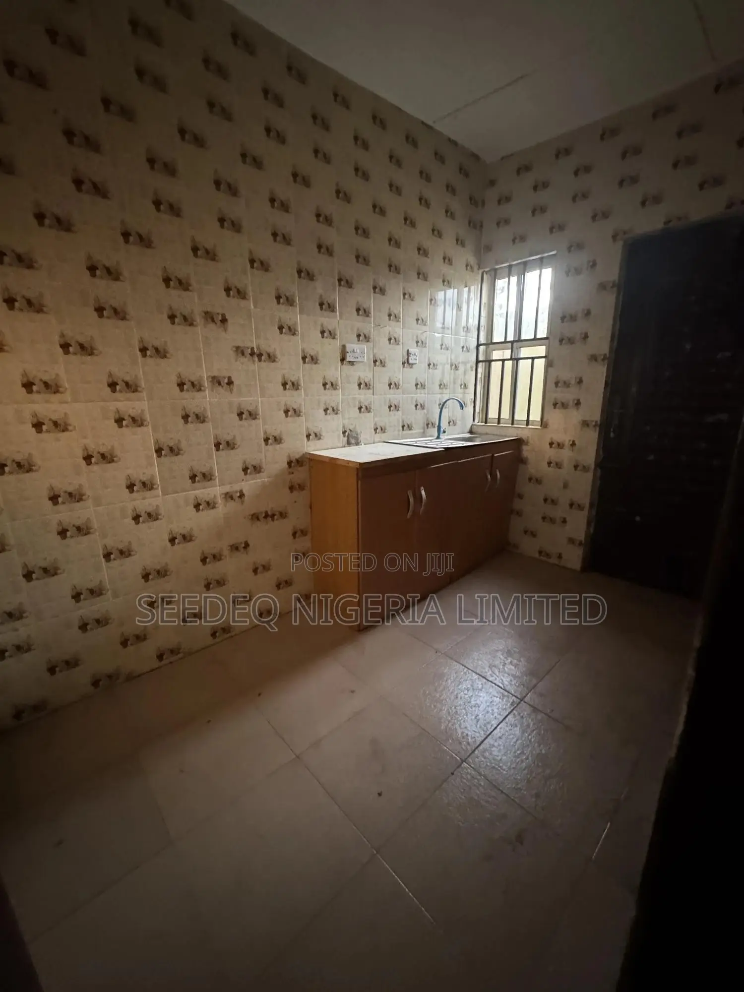 1bdrm Block of Flats in Adekunle Awonuga, Igbogbo for rent