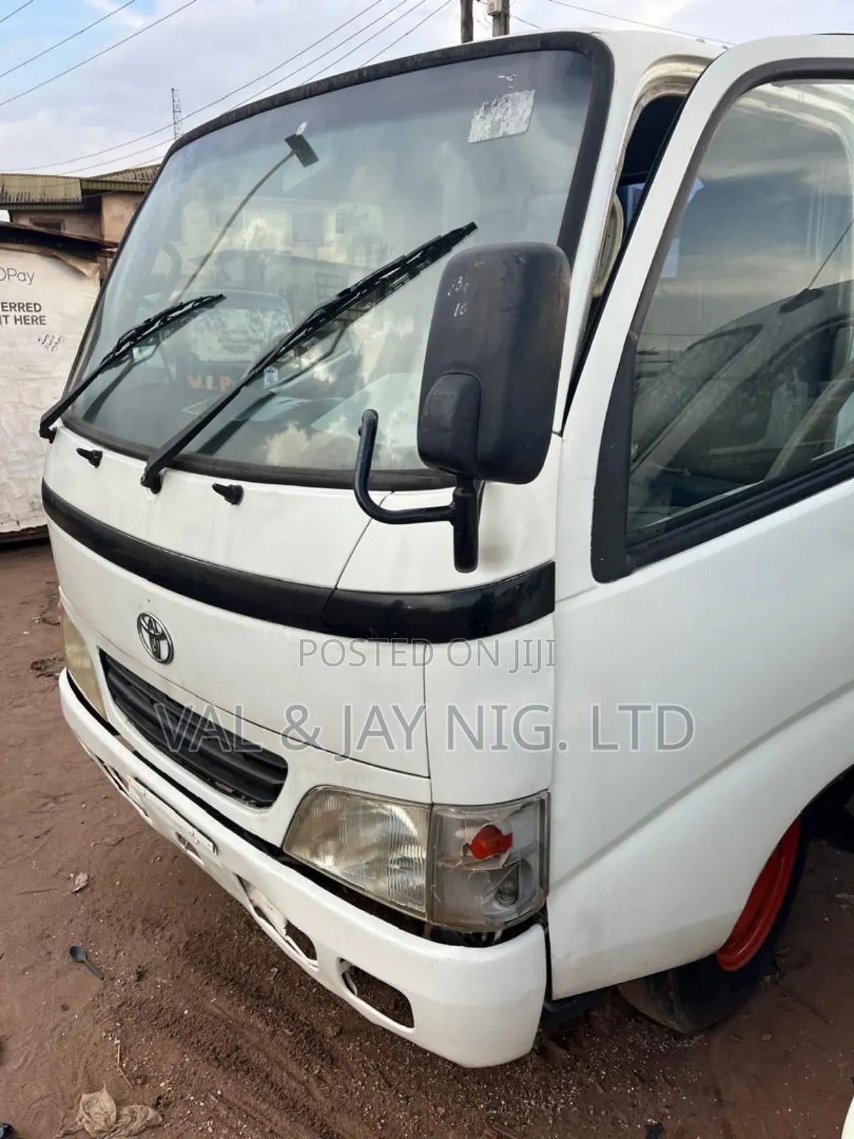 Toyota Dyna 150 With 4 Tyres - Foreign Use