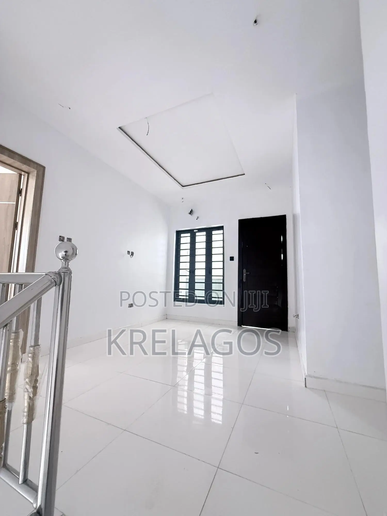 4bdrm Duplex in Ologolo for sale
