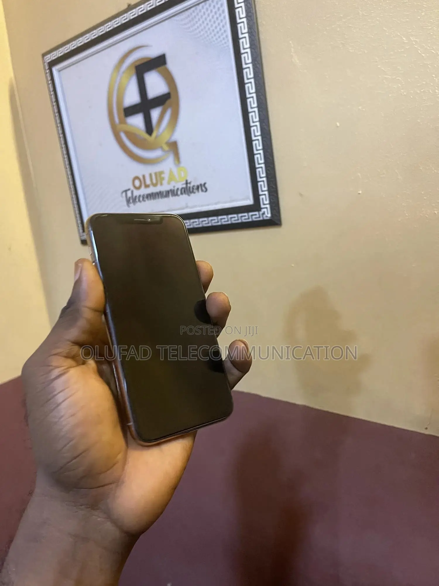 New Apple iPhone 11 Pro 64 GB Gold