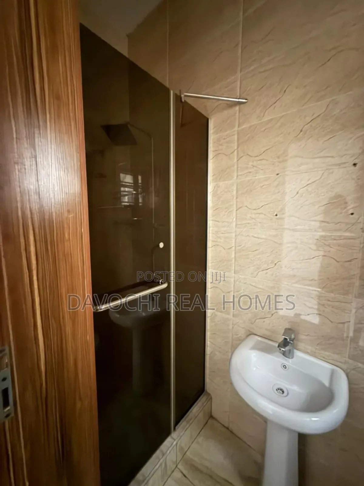 4bdrm Duplex in Orchid Road, Lekki for rent