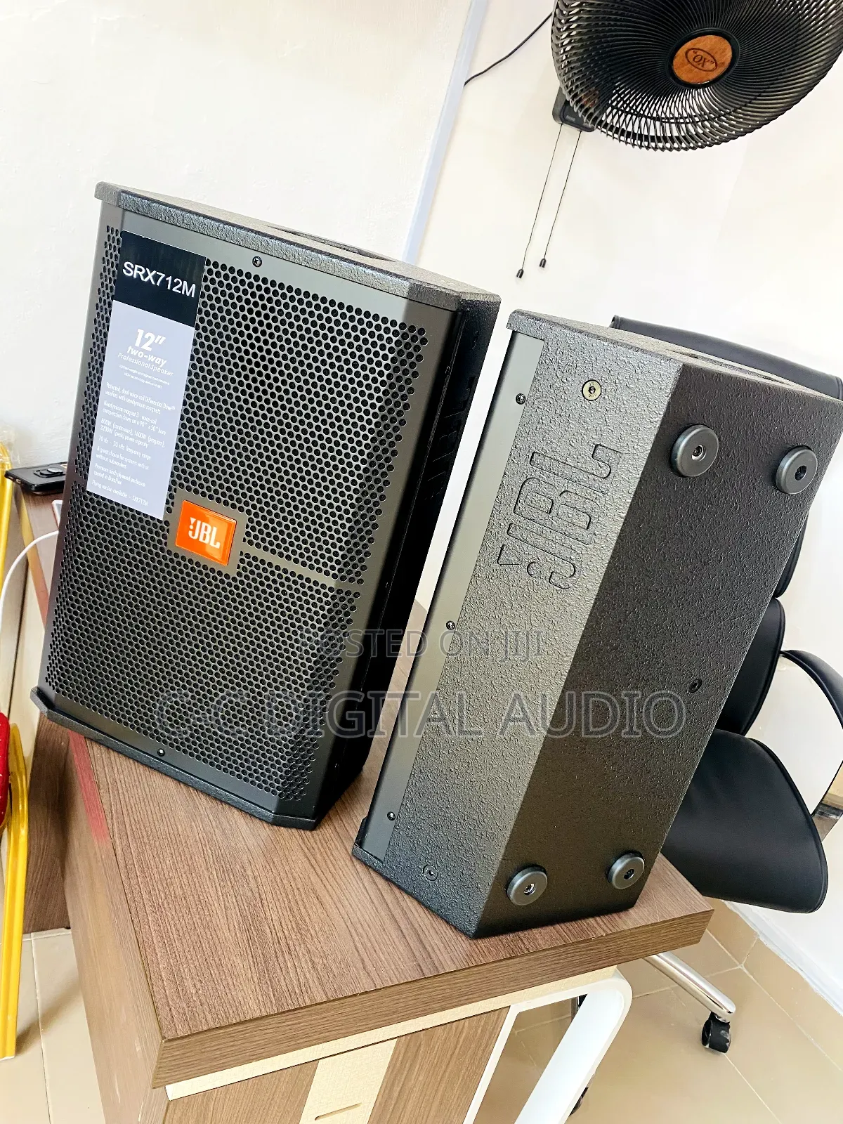 12 Inches Monitor and Hanging Speaker Pair