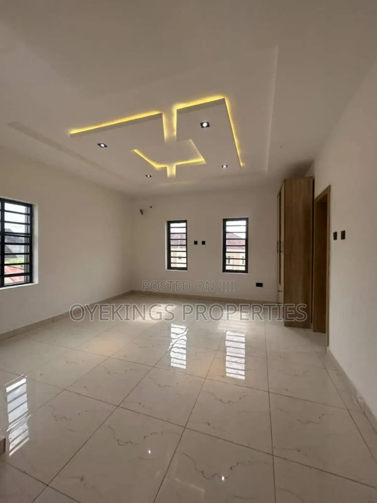 4bdrm Duplex in Victory Garden Akoto, Akala Express for sale