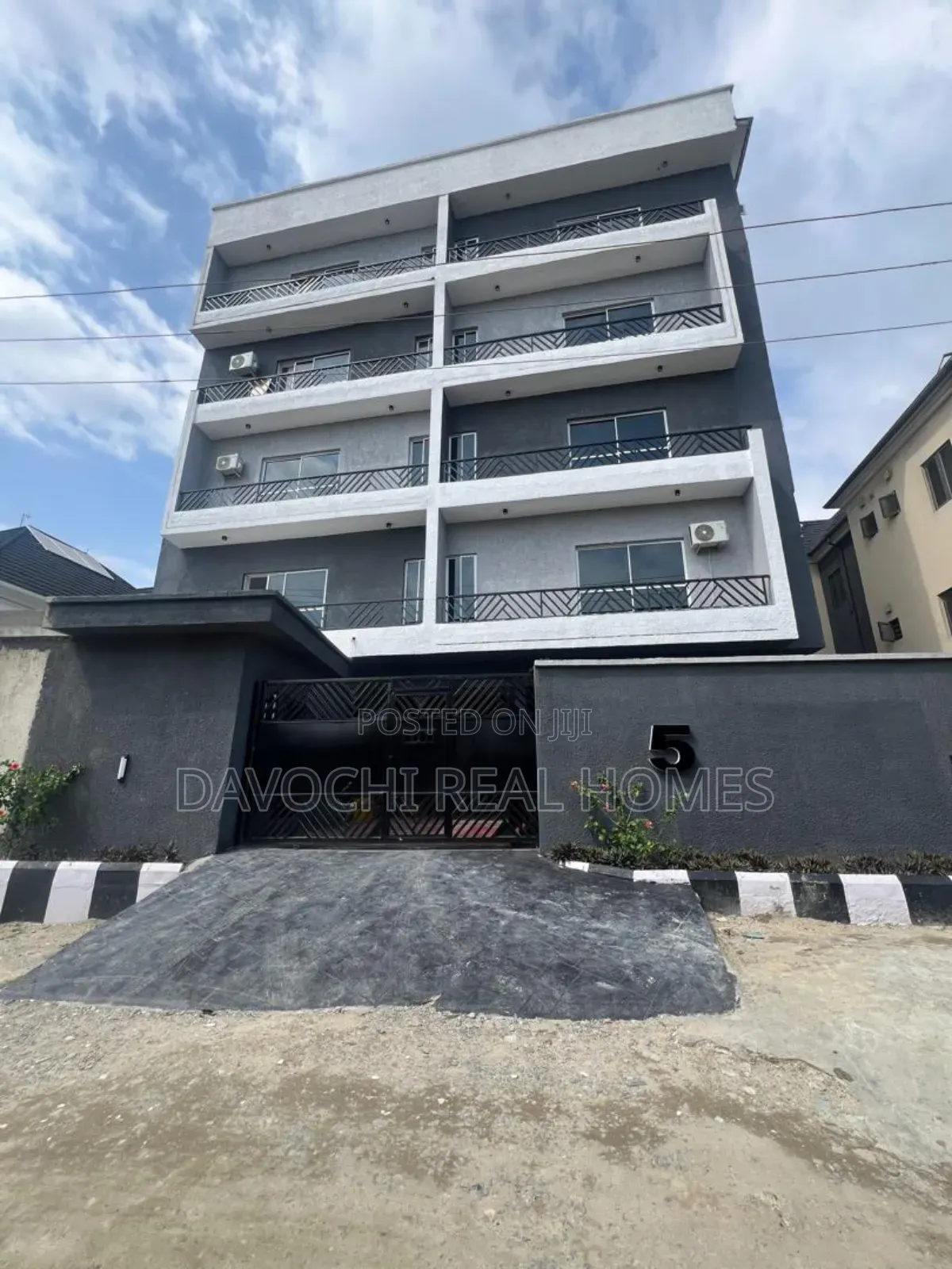 2bdrm Apartment in Ikate, Lekki for rent