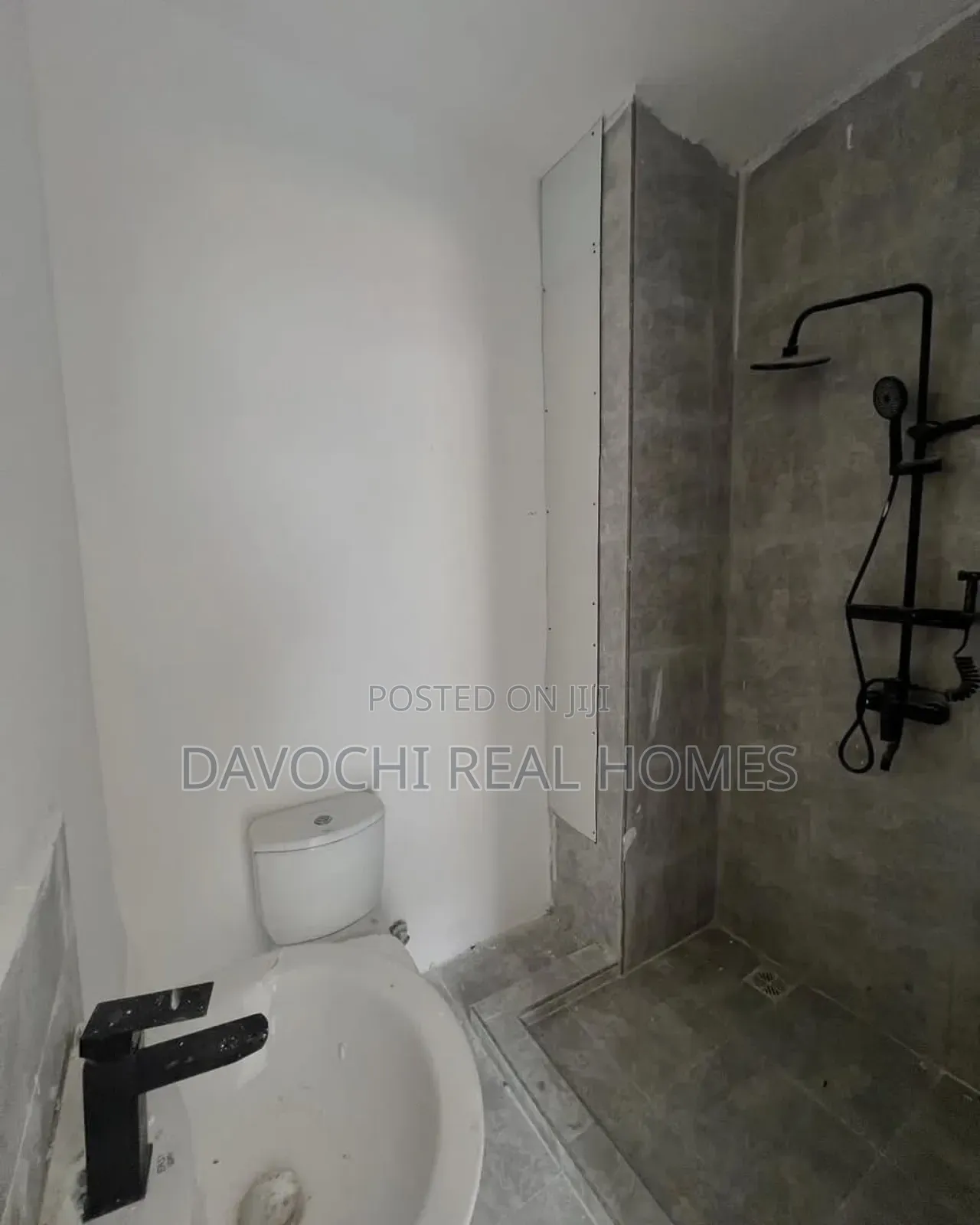 2bdrm Apartment in Ikate, Lekki for rent