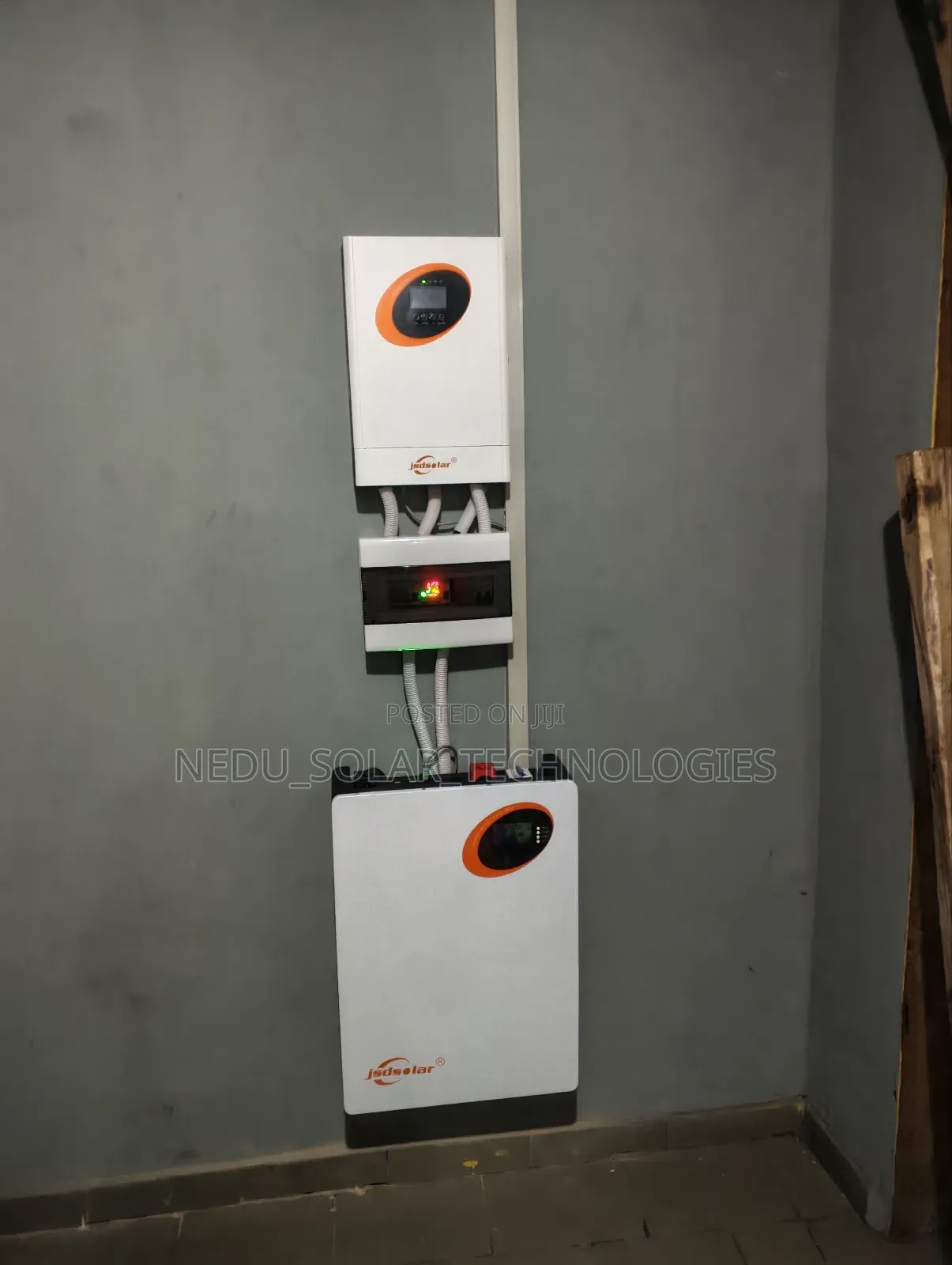 4kva Inverter / 7.6kw Lithium Battery 24v System