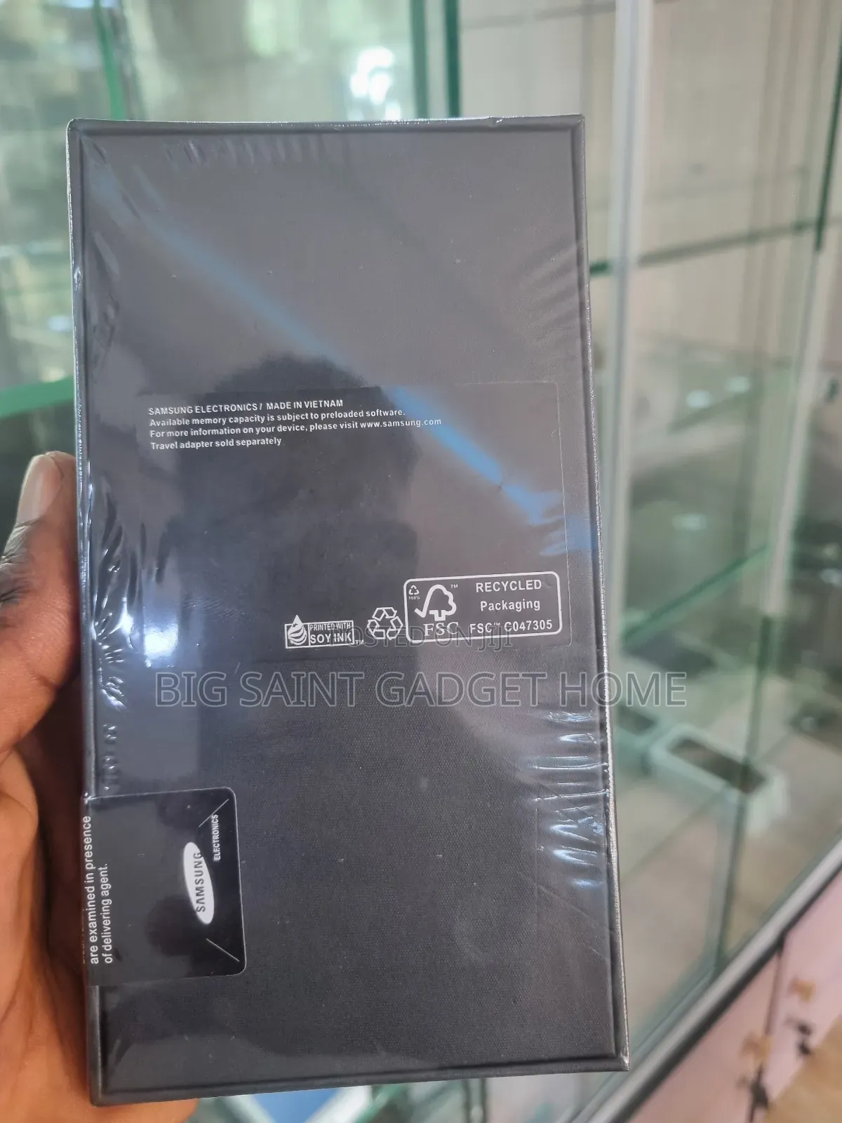 New Samsung Galaxy S22 5G 128 GB Green