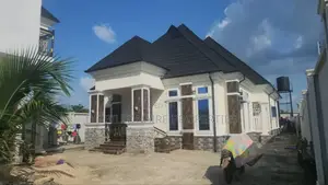 4bdrm Bungalow in Owerri for sale