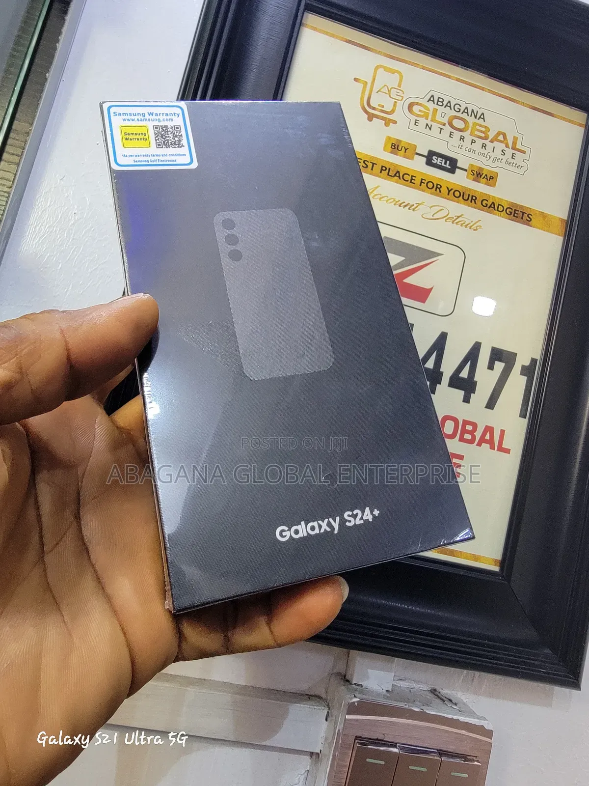 New Samsung Galaxy S21 5G 128 GB Black