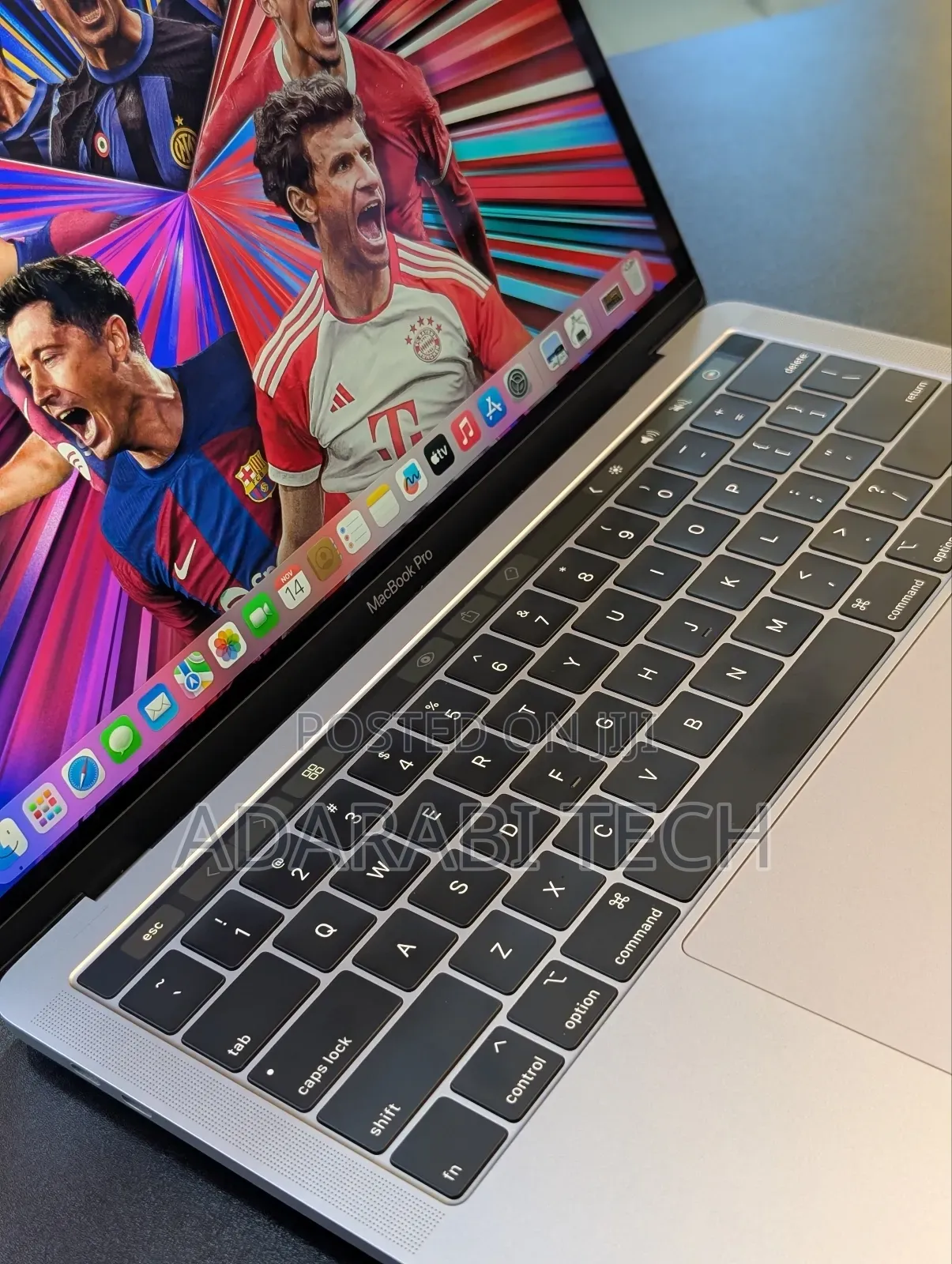 Laptop Apple MacBook Pro 2018 16GB Intel Core I7 SSD 512GB