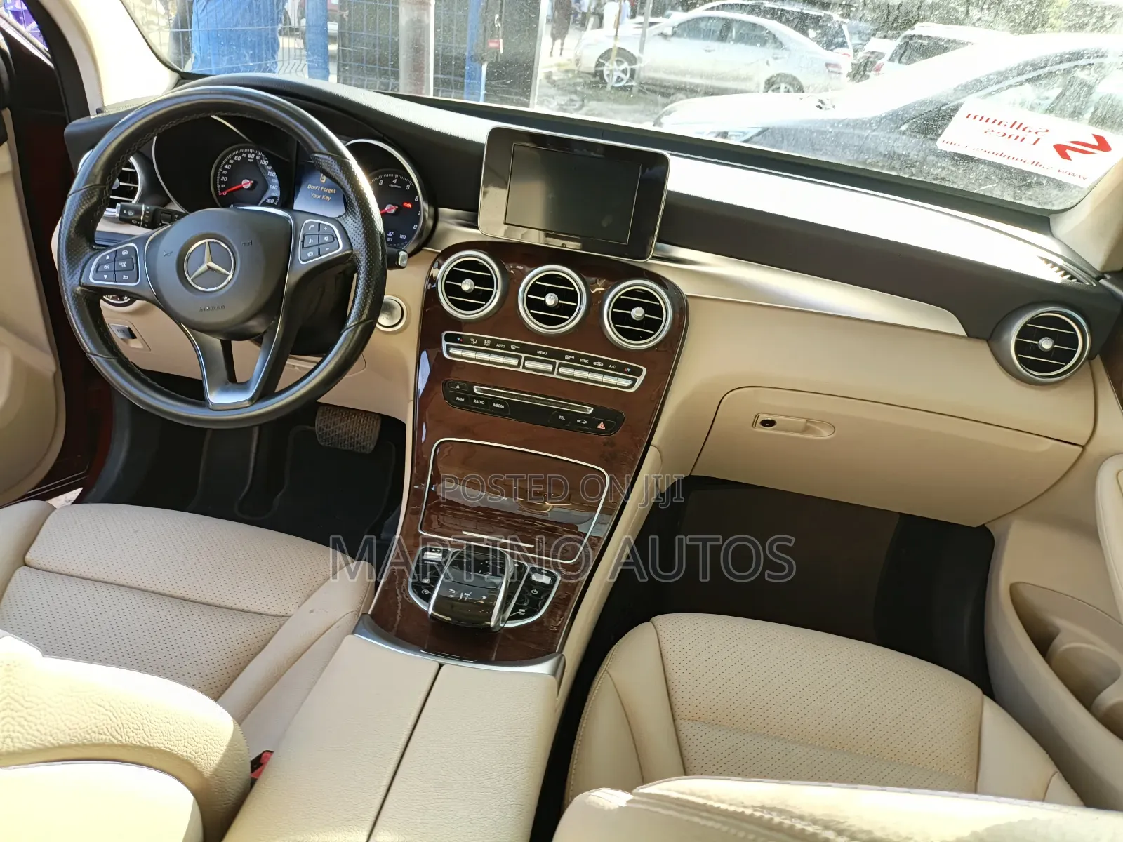 Mercedes-Benz GLC-Class 2016 Red