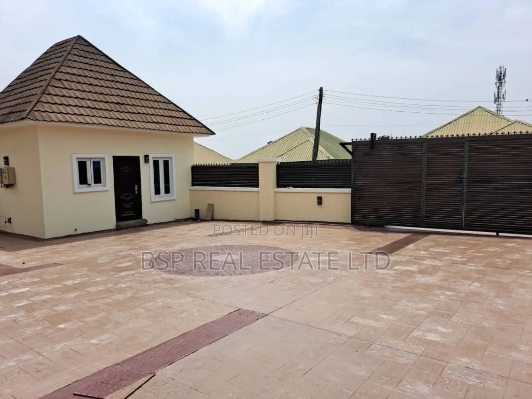 4bdrm Duplex in Lokogoma for sale