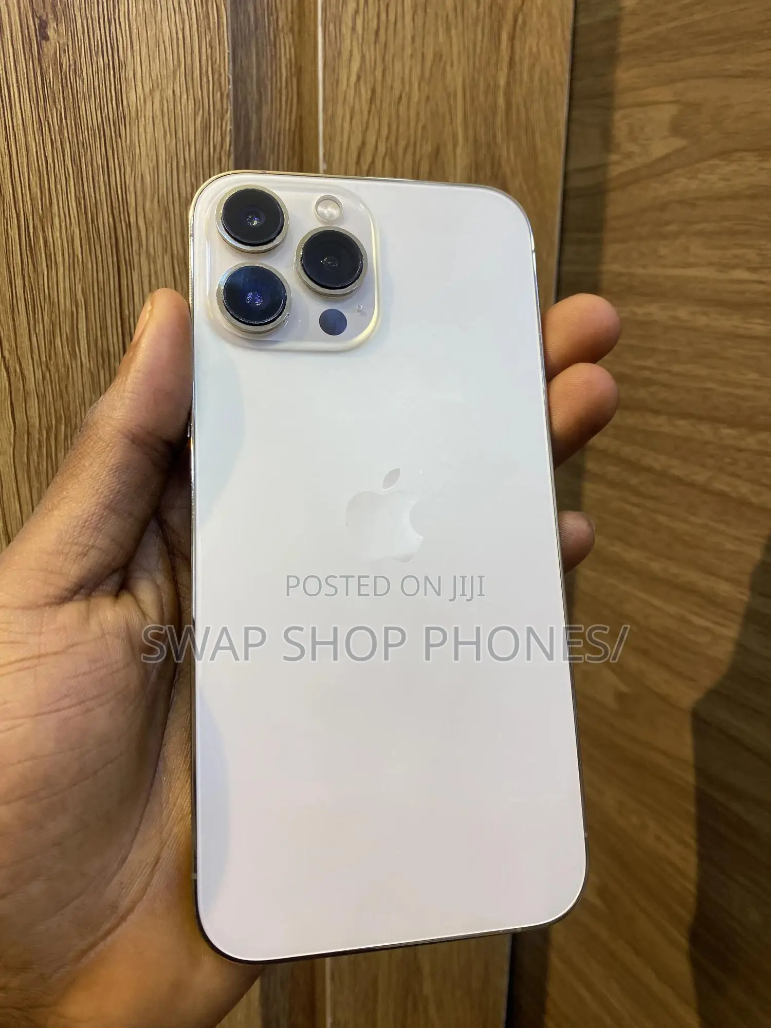 New Apple iPhone 16 Pro Max 256 GB Gold