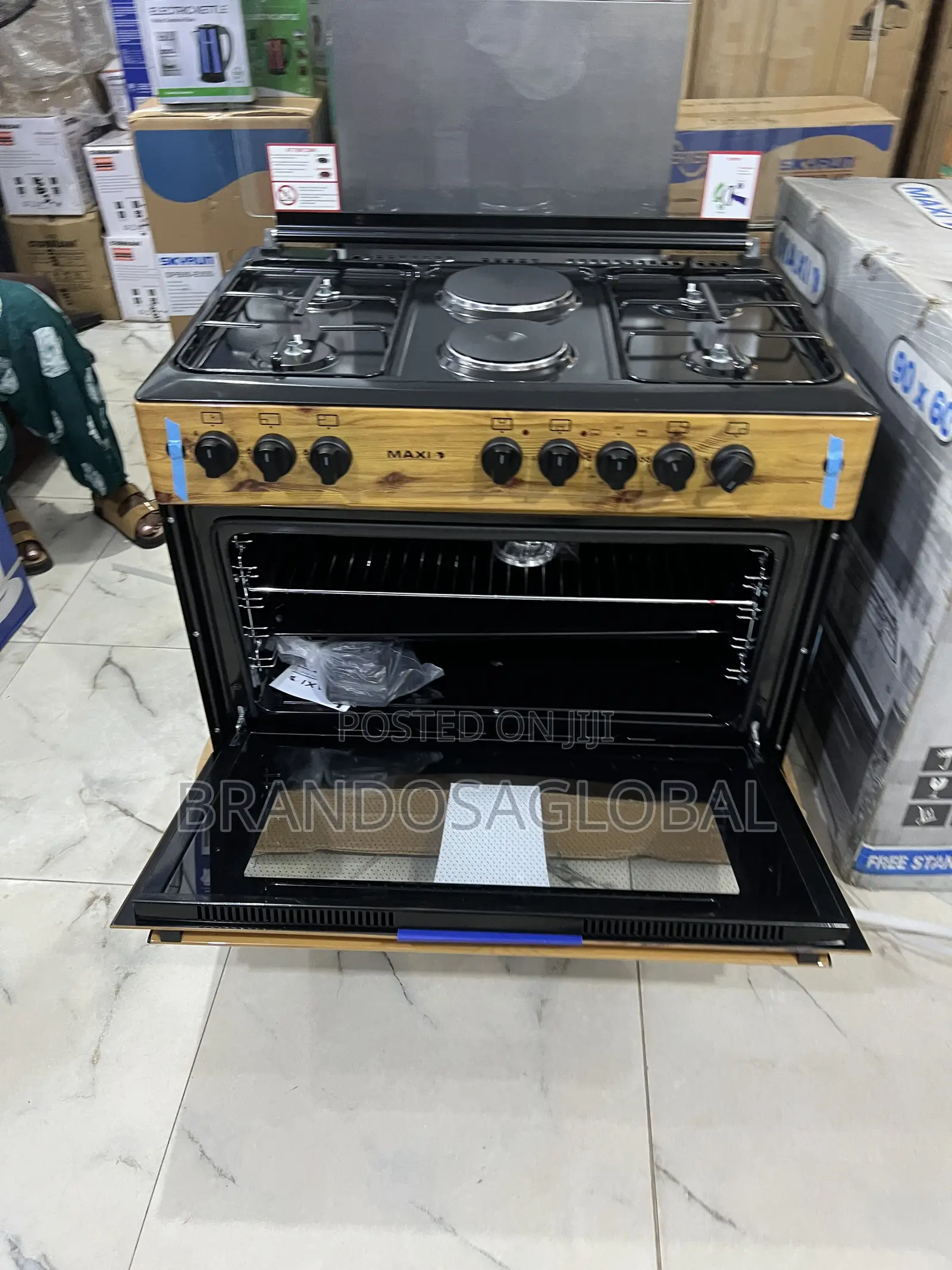 Maxi F9e42g2 4 Gas + 2 Electric Standing Cooker – Elegant Wood Look