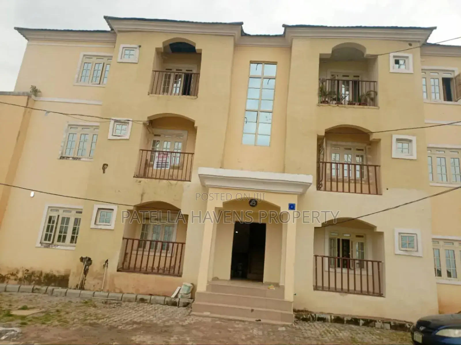 2bdrm Block of Flats in Gwarinpa for sale