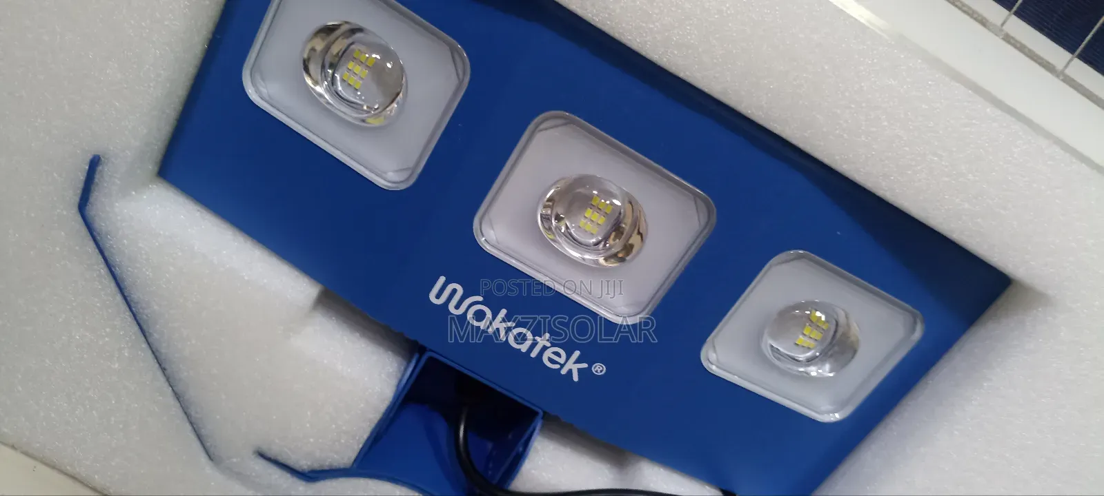 300 Watts Wakatek Flood Light