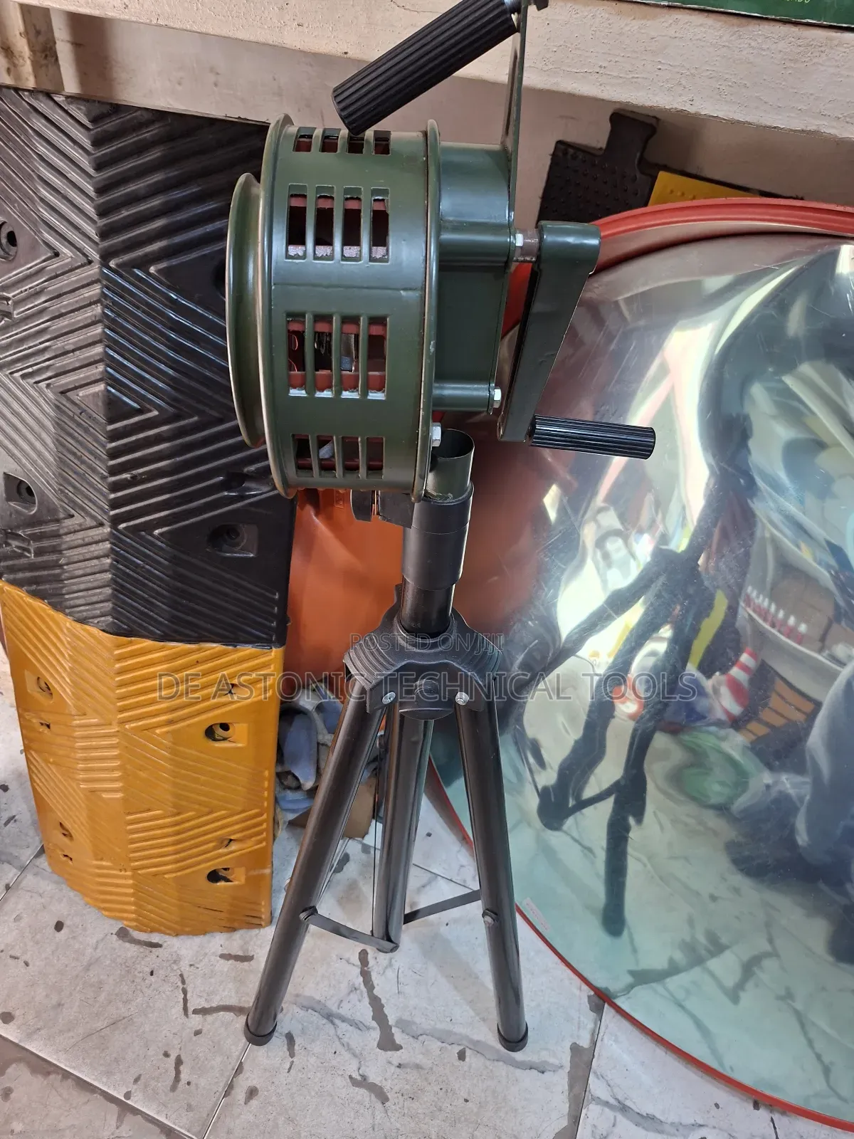 Hand Operated Emergency Alarm
