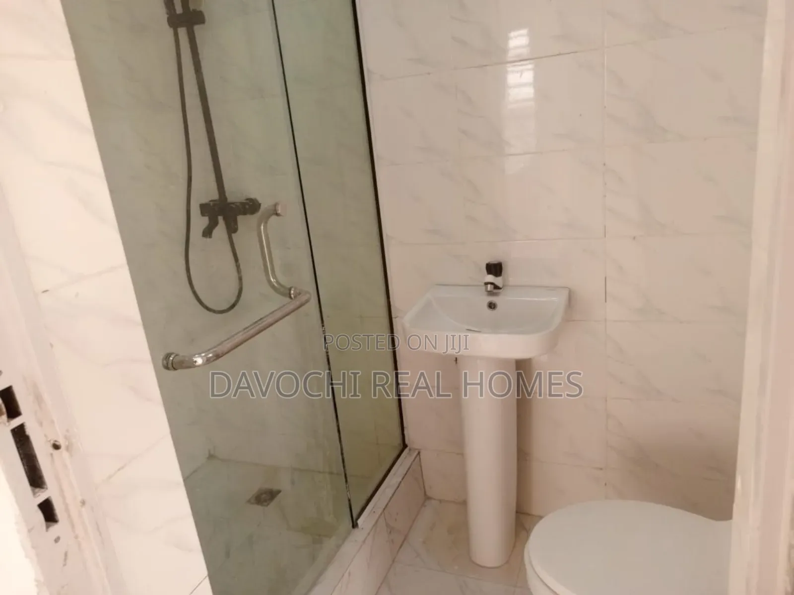 2bdrm Duplex in Ologolo Estate, Lekki for rent