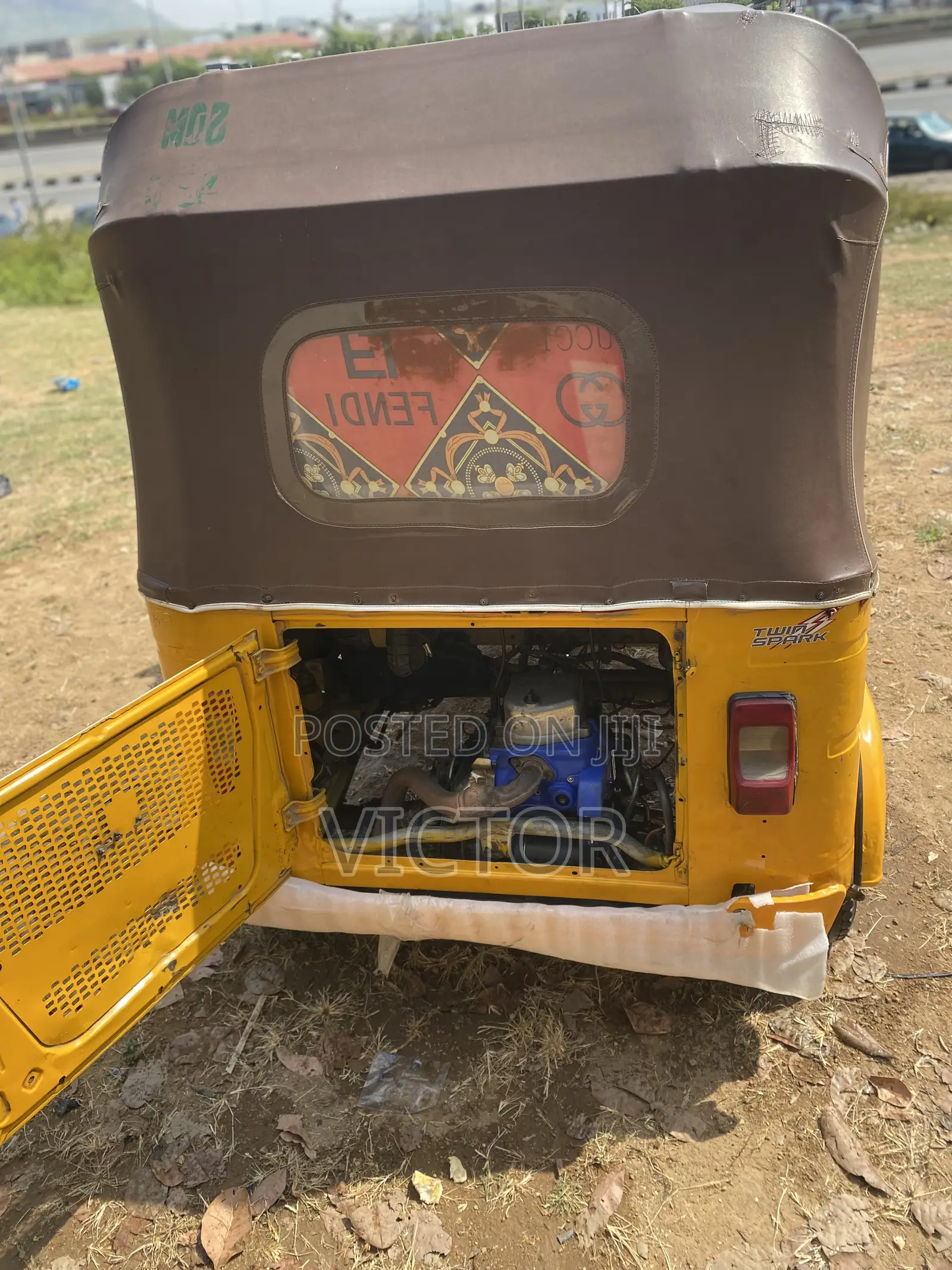 Bajaj RE 2022 Yellow