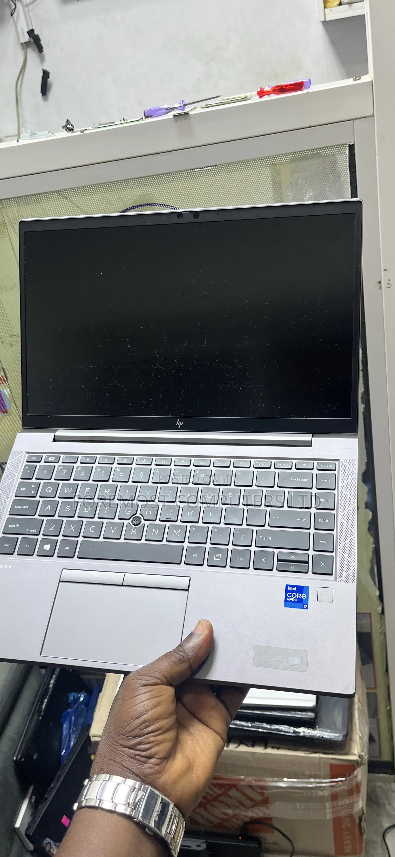 Laptop HP ZBook Firefly G8 1GB Intel Core I7 SSD 256GB