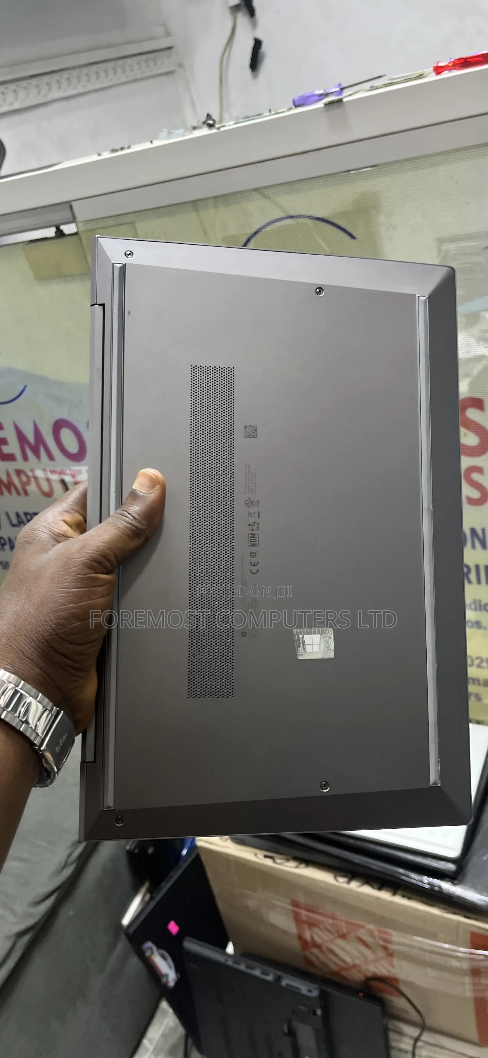Laptop HP ZBook Firefly G8 1GB Intel Core I7 SSD 256GB