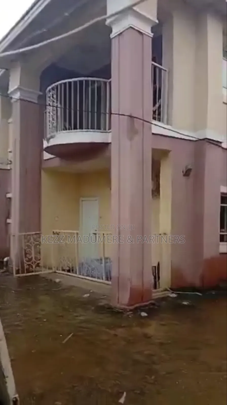 8bdrm Block of Flats in Infant Jesus, Asaba,, Oshimili South for sale